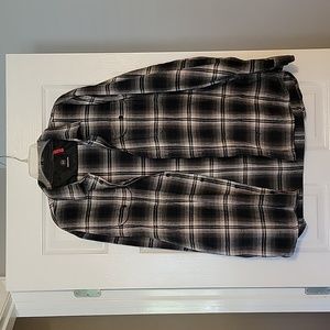 Mens mountain and isles XXL flannel